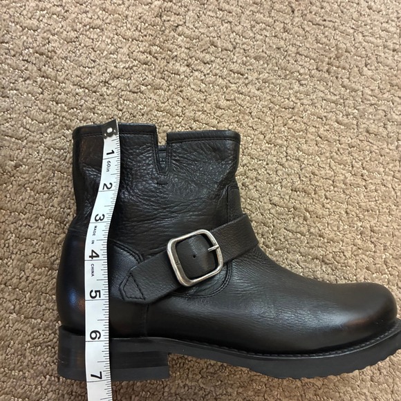 FRYE Veronica Flex Bootie Harness Buckle Moto Biker Boots Women's 7.5 Motorcycle - Picture 9 of 10